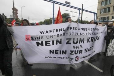 Berlin: Aktionstag der Friedensbewegung <i>Bild  69507 Denner</i> / <a href=/confor2/?bld=69507&pst=69473&aid=86><strong>Anfrage</strong> zu Bild</a> / 