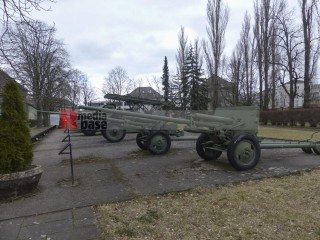 Das Gedenken an die Befreiung durch die Rote Armee muß unteilba | Rudi Denner/R-mediabase | <a href=/confor2/?bld=63116&t=d&pst=63103&aid=86&dc=0048&i1=Rudi%20Denner/R-mediabase><strong>Download Bild 63116...</strong></a> |