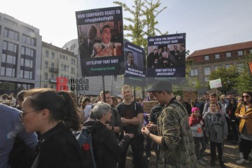 © Rudi Denner/R-mediabase | <a href=/confor2/?bld=69359&t=d&pst=&aid=86&dc=1250&i1=><strong>Anfrage</strong></a>