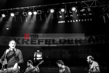 21.11.1981: krefelder forum, künstler für den frieden , dortmu | jovofoto | <a href=/confor2/?bld=70143&t=d&pst=70115&aid=23&dc=2323&i1=jovofoto><strong>Download Bild 70143...</strong></a> |
