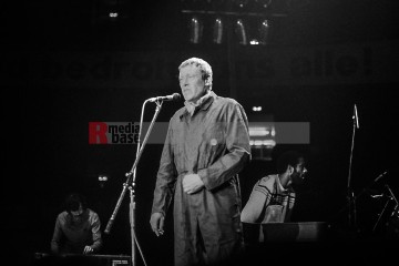 21.11.1981: krefelder forum, künstler für den frieden , dortmu | jovofoto | <a href=/confor2/?bld=70144&t=d&pst=70115&aid=23&dc=2323&i1=jovofoto><strong>Download Bild 70144...</strong></a> |