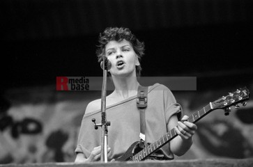 Künstler für den Frieden, Bochum, 11. September 1982 | jovofoto | <a href=/confor2/?bld=70204&t=d&pst=70151&aid=23&dc=0112&i1=jovofoto><strong>Download Bild 70204...</strong></a> |