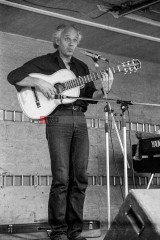 11.9.1982: künstler für den frieden, ruhrstadion bochum | jovofoto | <a href=/confor2/?bld=70206&t=d&pst=70151&aid=23&dc=0112&i1=jovofoto><strong>Download Bild 70206...</strong></a> |
