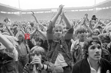 Künstler für den Frieden, Bochum, 11. September 1982 | jovofoto | <a href=/confor2/?bld=70231&t=d&pst=70151&aid=23&dc=0113&i1=jovofoto><strong>Download Bild 70231...</strong></a> |