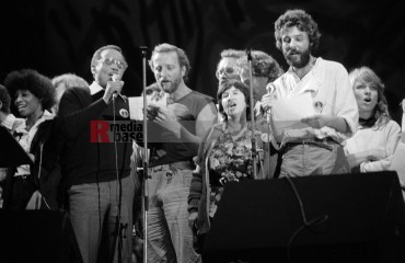 Künstler für den Frieden, Bochum, 11. September 1982 | jovofoto | <a href=/confor2/?bld=70248&t=d&pst=70151&aid=23&dc=0113&i1=jovofoto><strong>Download Bild 70248...</strong></a> |