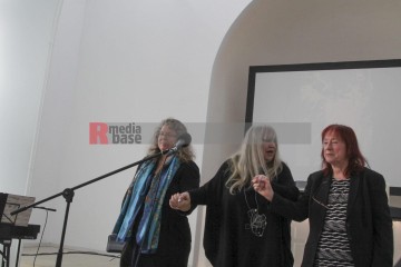 10. Februar: Gedenkdatum für Bertolt Brecht und Hans Modrow | Rudi Denner/R-mediabase | <a href=/confor2/?bld=80518&t=d&pst=80472&aid=86&dc=1558&i1=Rudi%20Denner/R-mediabase><strong>Download Bild 80518...</strong></a> |
