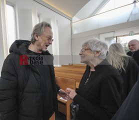 10. Februar: Gedenkdatum für Bertolt Brecht und Hans Modrow | Rudi Denner/R-mediabase | <a href=/confor2/?bld=80521&t=d&pst=80472&aid=86&dc=1521&i1=Rudi%20Denner/R-mediabase><strong>Download Bild 80521...</strong></a> |