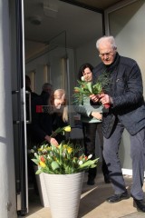10. Februar: Gedenkdatum für Bertolt Brecht und Hans Modrow | Rudi Denner/R-mediabase | <a href=/confor2/?bld=80527&t=d&pst=80472&aid=86&dc=1604&i1=Rudi%20Denner/R-mediabase><strong>Download Bild 80527...</strong></a> |