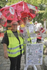 Gedenkveranstaltung zum 80igsten Jahrestag von Hiroshima und Nag | Rudi Denner/R-mediabase | <a href=/confor2/?bld=95178&t=d&pst=95153&aid=86&dc=2119&i1=Rudi%20Denner/R-mediabase><strong>Download Bild 95178...</strong></a> |