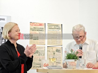 Ausstellung zum 50. Jahrestag der Palasteröffnung Palast der Republik | sabineschefferberlin | <a href=/confor2/?bld=100252&t=d&pst=&aid=802&dc=1713&i1=sabineschefferberlin><strong>Download Bild 100252...</strong></a> |