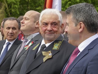© Rudi Denner/R-mediabase | <a href=/confor2/?bld=100564&t=d&pst=&aid=86&dc=2203&i1=><strong>Anfrage</strong></a>