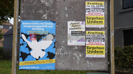 Bildrechte jochen vogler/r-mediabase.eu # Friedensdemo am 3.10.2022 in Uedem