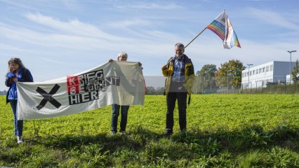 Bildrechte jochen vogler/r-mediabase.eu # Friedensdemo am 3.10.2022 in Uedem