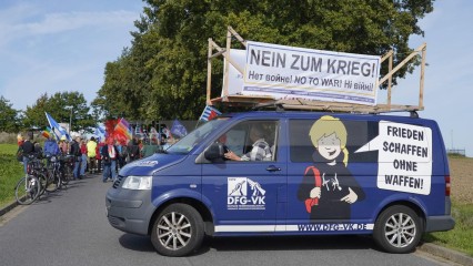Bildrechte jochen vogler/r-mediabase.eu # Friedensdemo am 3.10.2022 in Uedem