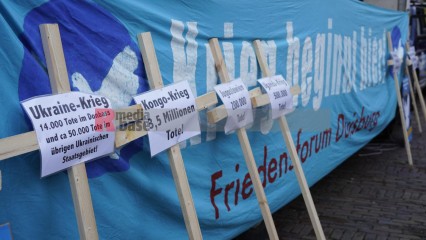 Bildrechte jochen vogler/r-mediabase.eu # Friedensdemo am 3.10.2022 in Uedem