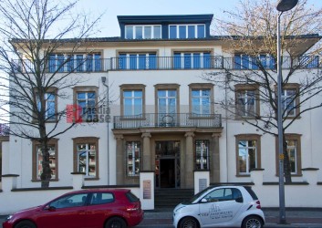 Tatort Schröder-Villa Kurt von Schröder, Privatbankier
