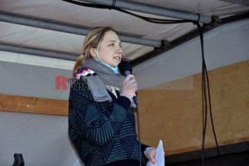 Kundgebung zum Weltfrauentag 2022 Kundgebung zum Weltfrauentag 2022 auf dem Ebertplatz in Köln. | broniszbarchive / R-mediabase | <a href=/confor2/?bld=63181&t=d&pst=63167&aid=641&dc=1711&i1=broniszbarchive%20/%20R-mediabase><strong>Download Bild 63181...</strong></a> |