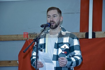 Petitionsübergabe an der Uni-Klinik Köln Petitionsübergabe von Ver.di an die Klinikleitung der Uni-Klinik Köln. | broniszbarchive / R-mediabase | <a href=/confor2/?bld=63237&t=d&pst=63210&aid=641&dc=1553&i1=broniszbarchive%20/%20R-mediabase><strong>Download Bild 63237...</strong></a>  |