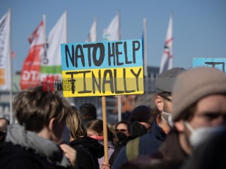 Nato Help Finally | grueter/r-mediabase / R-mediabase | <a href=/confor2/?bld=63329&t=d&pst=63324&aid=575&dc=1309&i1=grueter/r-mediabase%20/%20R-mediabase><strong>Download Bild 63329...</strong></a> |