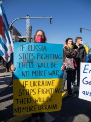 If Russia stops fighting there will be no more war... | grueter/r-mediabase / R-mediabase | <a href=/confor2/?bld=63372&t=d&pst=63324&aid=575&dc=1249&i1=grueter/r-mediabase%20/%20R-mediabase><strong>Download Bild 63372...</strong></a> |