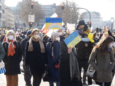 Demo gegen Ukraine-Krieg <i>Bild 63027 Grueter</i><br><a href=/email-download/?bld=63027><strong>DirektDownload</strong></a>