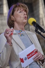Demonstration und Veranstaltung gegen den russischen Krieg gegen die Ukraine | Hans-Dieter Hey / R-mediabase | <a href=/confor2/?bld=65655&t=d&pst=65553&aid=14&dc=1644&i1=Hans-Dieter%20Hey%20/%20R-mediabase><strong>Download Bild 65655...</strong></a> |