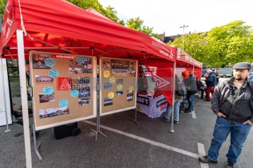 Kundgebung und Demonstration zum 1. Mai 2022 in Kiel | uste/R-mediabase / R-mediabase | <a href=/confor2/?bld=65320&t=d&pst=65282&aid=10&dc=1007&i1=uste/R-mediabase%20/%20R-mediabase><strong>Download Bild 65320...</strong></a> |