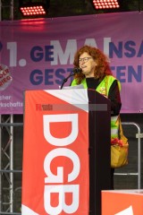 Kundgebung und Demonstration zum 1. Mai 2022 in Kiel | uste/R-mediabase / R-mediabase | <a href=/confor2/?bld=65344&t=d&pst=65282&aid=10&dc=1133&i1=uste/R-mediabase%20/%20R-mediabase><strong>Download Bild 65344...</strong></a> |