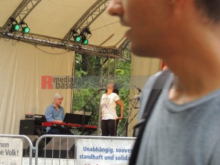 fiesta de solidaridad 2022 | Twin Aguasdelrio / R-mediabase | <a href=/confor2/?bld=67534&t=d&pst=67524&aid=603&dc=1619&i1=Twin%20Aguasdelrio%20/%20R-mediabase><strong>Download Bild 67534...</strong></a> |