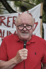 Mahnwache gegen Leergebäude der Russischen Föderation, Konrad Adenauer, Vorsitzender des Haus- und Grundbesitzervereins | Hans-Dieter Hey / R-mediabase | <a href=/confor2/?bld=68293&t=d&pst=68275&aid=14&dc=2227&i1=Hans-Dieter%20Hey%20/%20R-mediabase><strong>Download Bild 68293...</strong></a> |