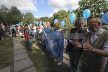 77. Gedenktag an die Opfer für die Atombombenabwürfe | Rudi Denner/R-mediabase / R-mediabase | <a href=/confor2/?bld=67685&t=d&pst=67677&aid=86&dc=1014&i1=Rudi%20Denner/R-mediabase%20/%20R-mediabase><strong>Download Bild 67685...</strong></a> |