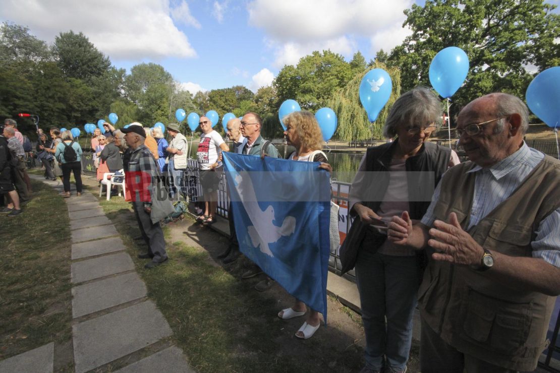 77. Gedenktag an die Opfer für die Atombombenabwürfe <i>Bild Denner/R-mediabase</i> <br><a href=/confor2/?bld=67685&pst=67677&aid=86&dc=1014&i1=Denner/R-mediabase><strong>Downloadanfrage</strong></a>