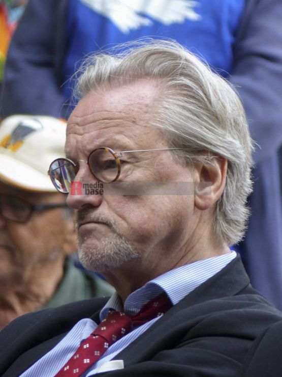 77. Gedenktag an die Opfer für die Atombombenabwürfe <i>Bild Denner/R-mediabase</i> <br><a href=/confor2/?bld=67708&pst=67677&aid=86&dc=2246&i1=Denner/R-mediabase><strong>Downloadanfrage</strong></a>