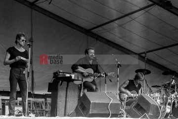 franz-josef degenhardt mit band | jovofoto / R-mediabase | <a href=/confor2/?bld=70205&t=d&pst=70151&aid=23&dc=0112&i1=jovofoto%20/%20R-mediabase><strong>Download Bild 70205...</strong></a>  |