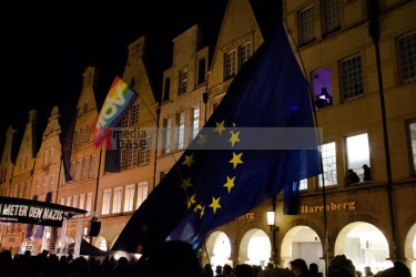 Protest gegen den AfD-Neujahrsempfang im Münsteraner Rathaus <i>Bild  72168 Jan Große Nobis</i> / <a href=/confor2/?bld=72168&pst=72161&aid=74>Anfrage <strong>Download</strong></a> / 