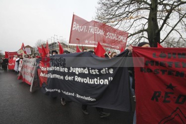 Luxemburg-Liebknecht-Demo 2023 <i>Bild  71964 Denner</i> / <a href=/confor2/?bld=71964&pst=71934&aid=86>Anfrage <strong>Download</strong></a> / 