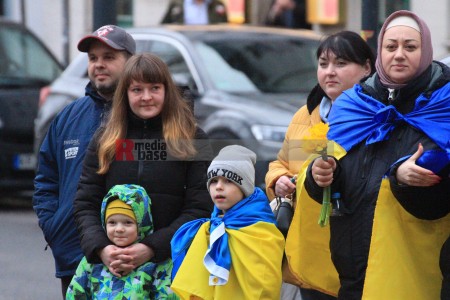 Jahrestag zum Krieg in der Ukraine <i>Bild 73672 Manuela Hillekamps</i><br><a href=/email-download/?bld=73672><strong>DirektDownload</strong></a>