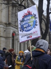 Bundesweiter Klimastreik am 3.3.2023 - Berlin | Rudi Denner/R-mediabase / R-mediabase | <a href=/confor2/?bld=74156&t=d&pst=74132&aid=86&dc=0158&i1=Rudi%20Denner/R-mediabase%20/%20R-mediabase><strong>Download Bild 74156...</strong></a>  |