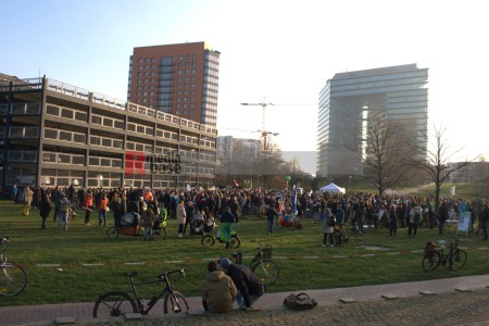Fridays for Future Düsseldorf: Globaler Klimastreik <i>Bild 74029 Manuela Hillekamps</i><br><a href=/email-download/?bld=74029><strong>DirektDownload</strong></a>