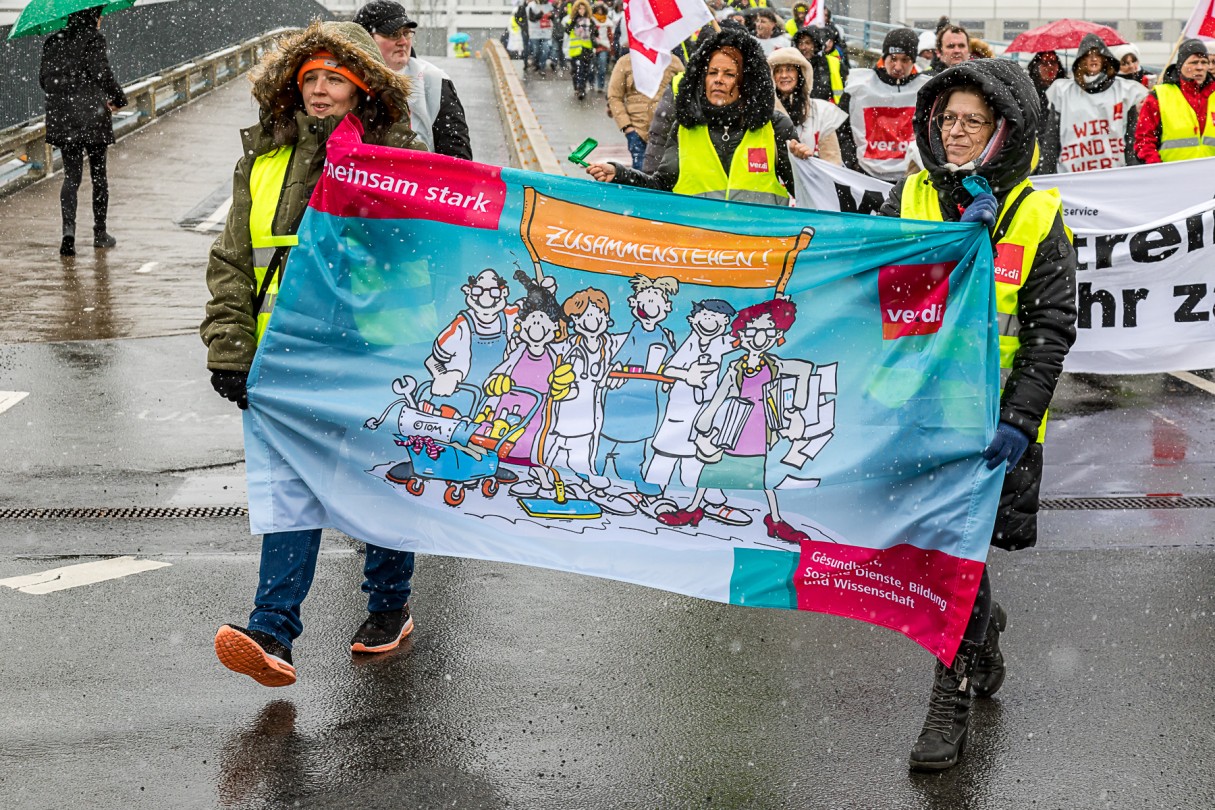 Streik bei der UMG-KSG am Frauentag <i>Bild 74342 KPWittemann</i><br>