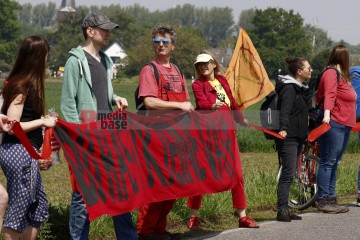 Bildrechte Manuela Hillekamps # | Manuela Hillekamps | <a href=/confor2/?bld=75828&t=d&pst=75819&aid=613&dc=1203&i1=Manuela%20Hillekamps><strong>Download...</strong></a> |