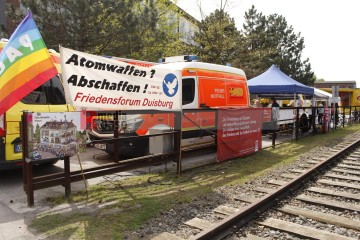 1. Mai in Duisburg, Landeszentrale Kundgebung des DGB | Manuela Hillekamps | <a href=/confor2/?bld=75518&t=d&pst=75483&aid=613&dc=1308&i1=Manuela%20Hillekamps><strong>Download Bild 75518...</strong></a> |