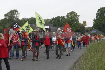 Bildrechte Manuela Hillekamps # | Manuela Hillekamps | <a href=/confor2/?bld=75840&t=d&pst=75819&aid=613&dc=1245&i1=Manuela%20Hillekamps><strong>Download...</strong></a> |