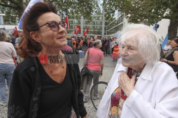 3. Oktober - Höchste Zeit für Friedenspolitik | Rudi Denner/R-mediabase / R-mediabase | <a href=/confor2/?bld=77263&t=d&pst=77258&aid=86&dc=1331&i1=Rudi%20Denner/R-mediabase%20/%20R-mediabase><strong>Download Bild 77263...</strong></a> |