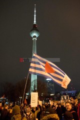 Große Kundgebung: Auf die Straße! gegen die nazistischen Deportationspläne von AfD & Co. | Christian Schneider | <a href=/confor2/?bld=78546&t=d&pst=78488&aid=615&dc=1126&i1=Christian%20Schneider><strong>Download Bild 78546...</strong></a> |