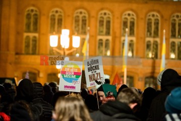 Große Kundgebung: Auf die Straße! gegen die nazistischen Deportationspläne von AfD & Co. | Christian Schneider | <a href=/confor2/?bld=78513&t=d&pst=78488&aid=615&dc=1111&i1=Christian%20Schneider><strong>Download Bild 78513...</strong></a> |