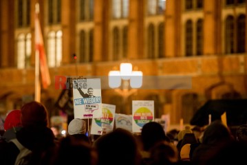 Große Kundgebung: Auf die Straße! gegen die nazistischen Deportationspläne von AfD & Co. | Christian Schneider | <a href=/confor2/?bld=78515&t=d&pst=78488&aid=615&dc=1111&i1=Christian%20Schneider><strong>Download Bild 78515...</strong></a> |