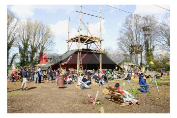 Frühlingsfest in Lützerath | Slawiczek/R-mediabase / R-mediabase | <a href=/confor2/?bld=78295&t=r&pst=78214&aid=20&dc=1329&i1=Slawiczek/R-mediabase%20/%20R-mediabase>Anfrage Bildnr: 78295</a>  |