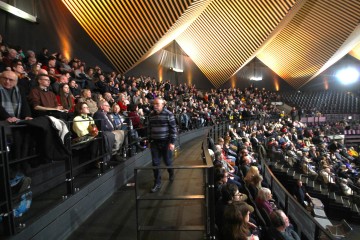 Blick in den große Saal | Rudi Denner/R-mediabase / R-mediabase | <a href=/confor2/?bld=79211&t=d&pst=&aid=86&dc=1430&i1=Rudi%20Denner/R-mediabase%20/%20R-mediabase><strong>Download Bild 79211...</strong></a>  |