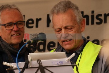 Ostermarsch 2024 - Kundgebung am Samstag, 30. März in Köln | Manuela Hillekamps | <a href=/confor2/?bld=81323&t=d&pst=81299&aid=613&dc=1208&i1=Manuela%20Hillekamps><strong>Download Bild 81323...</strong></a> |